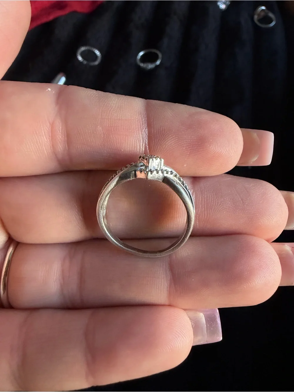 925 Sterling Silver diamond ring size 7.5